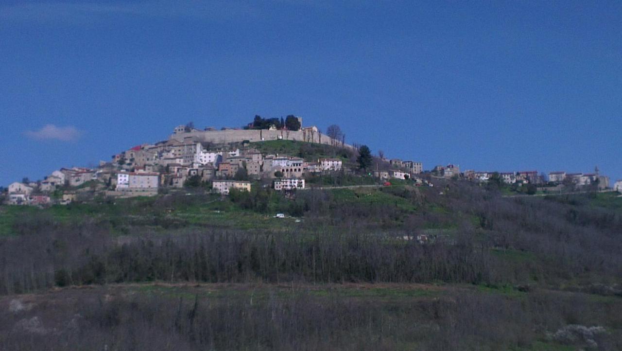 Ruine-Motovun Kh Villa Exterior foto